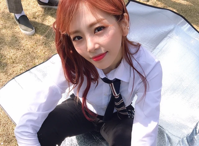 JiU