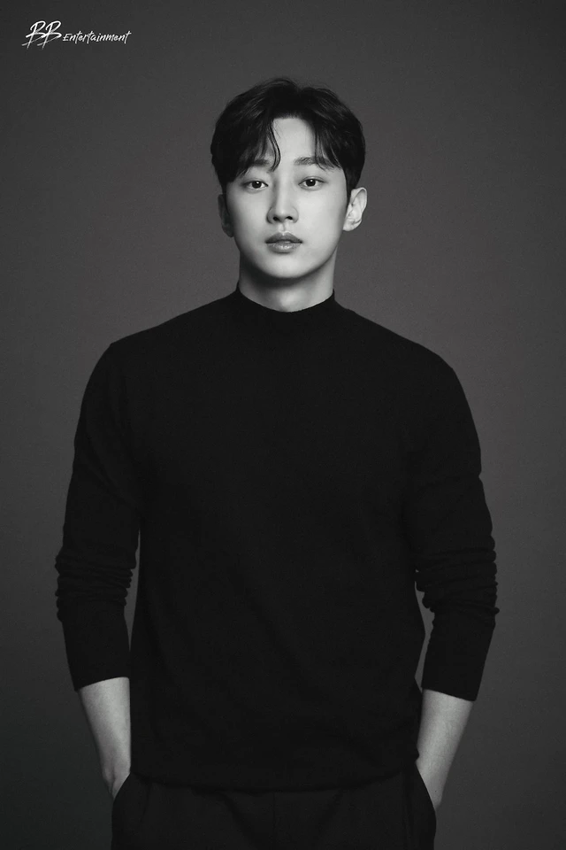Jinyoung
