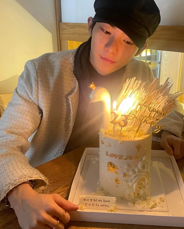 Hwall