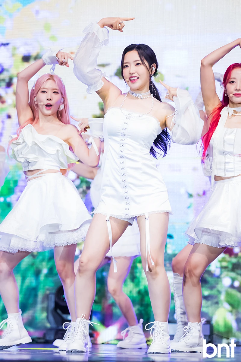 Kim Lip