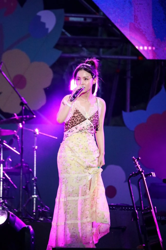 Lee Hi