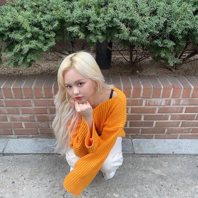 E:U