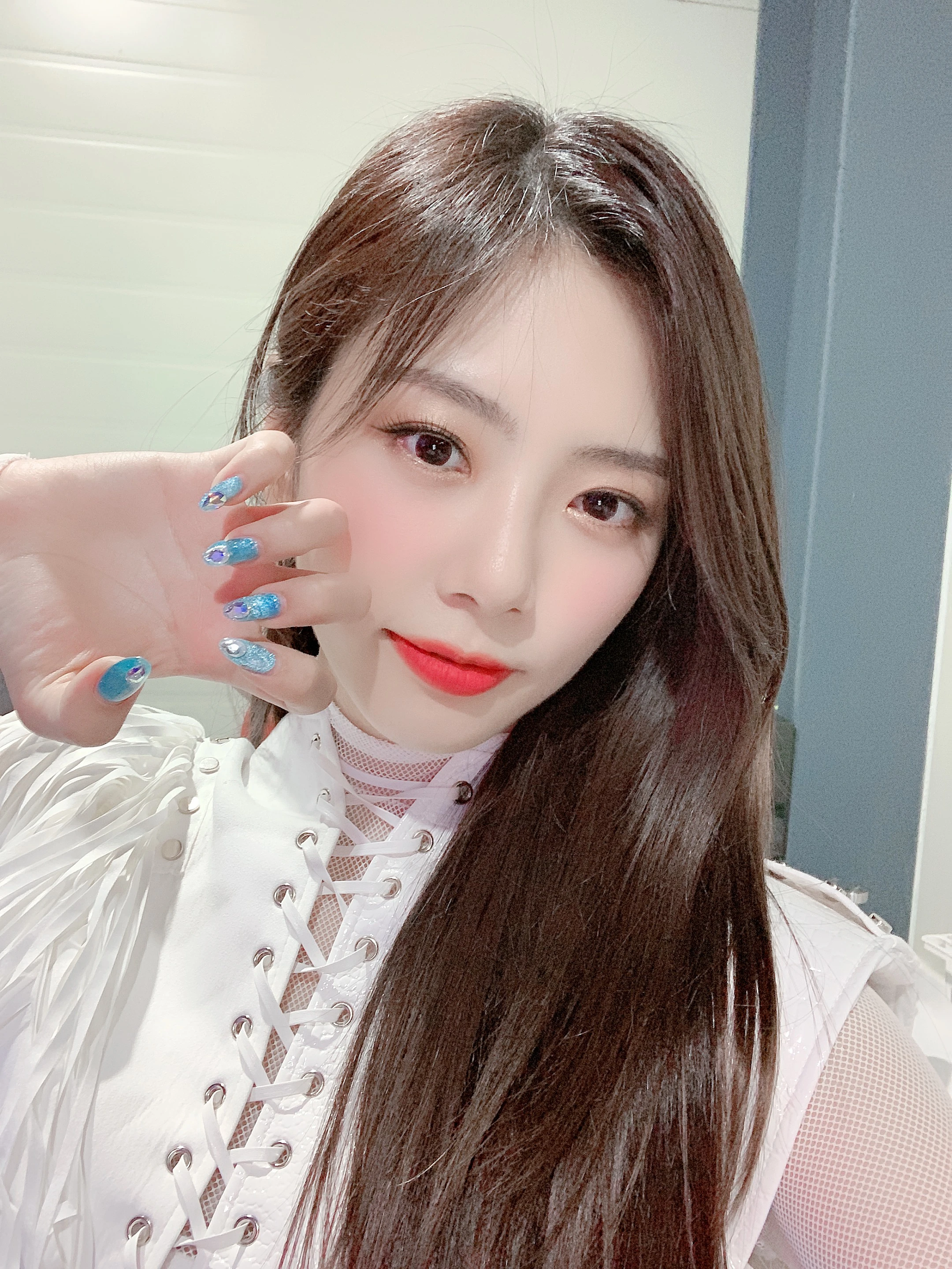 JiU