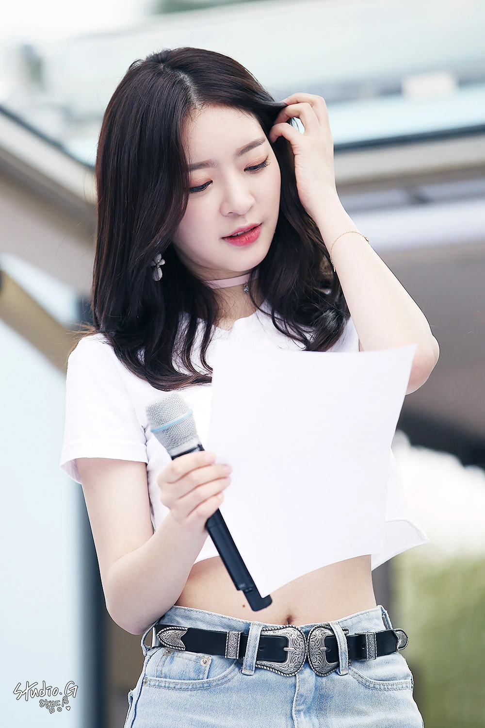 Ayoung