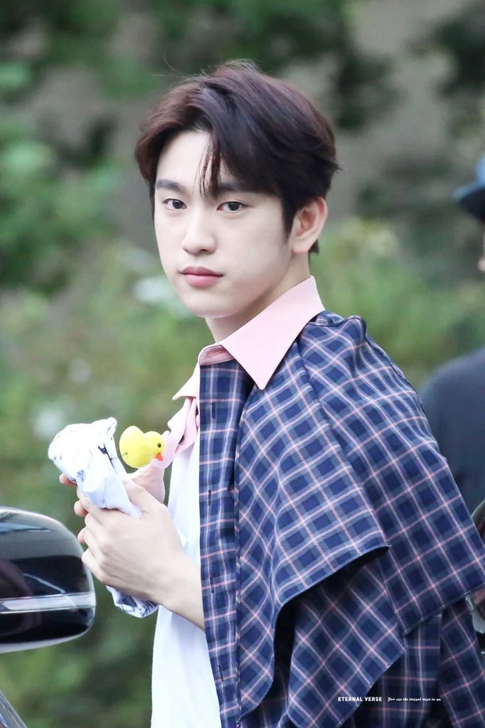 Jinyoung
