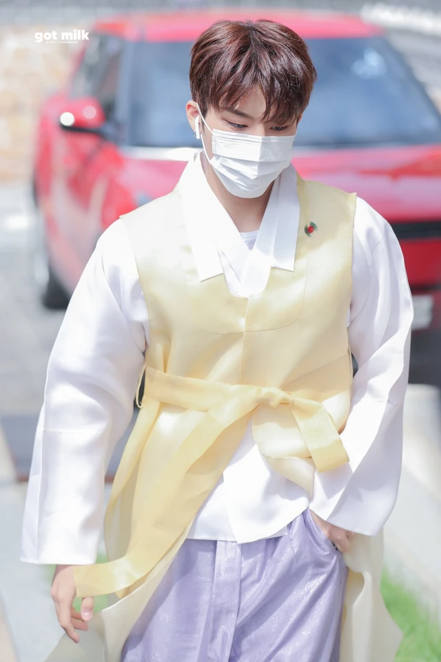 Jeongwoo