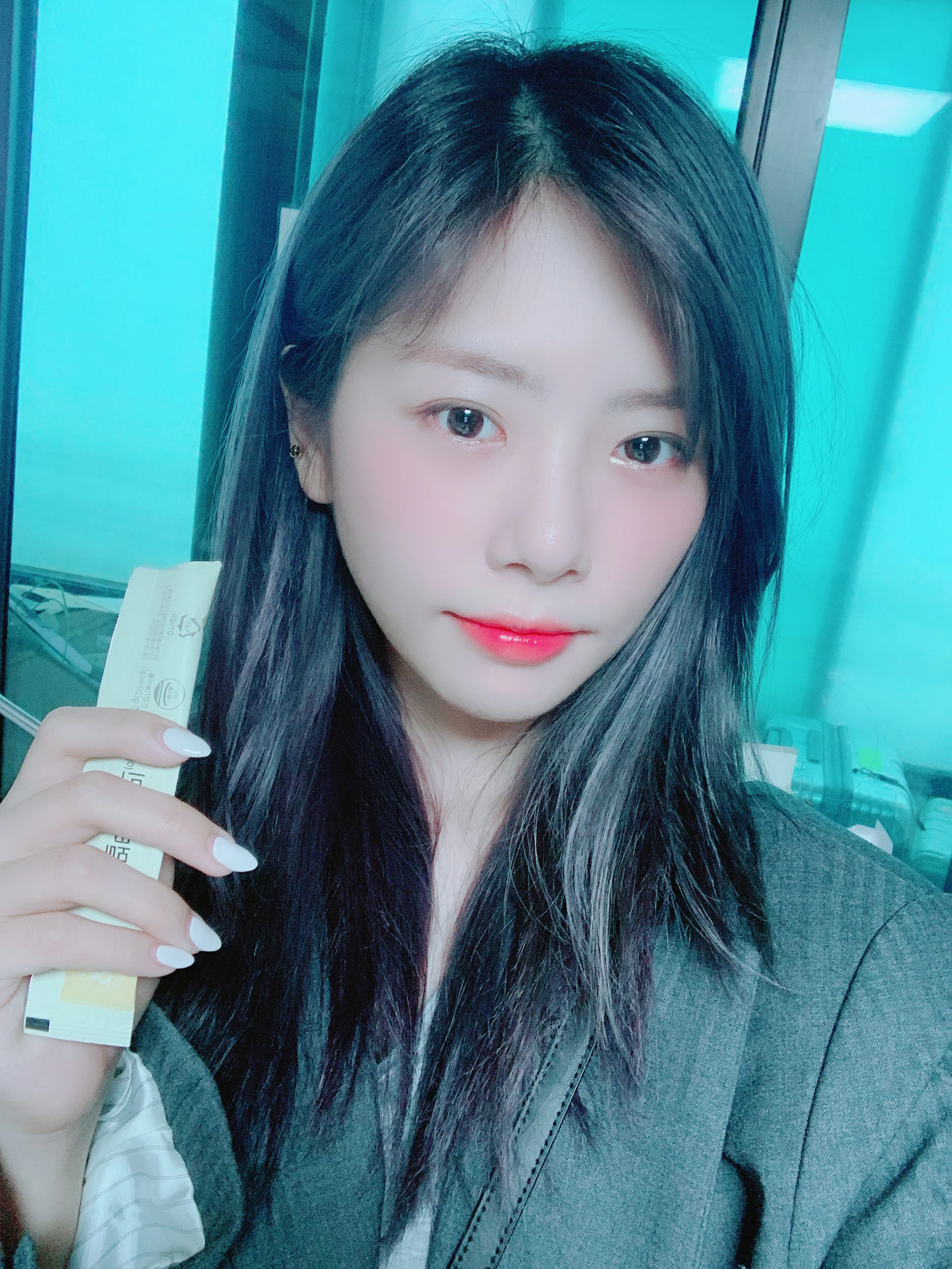 JiU