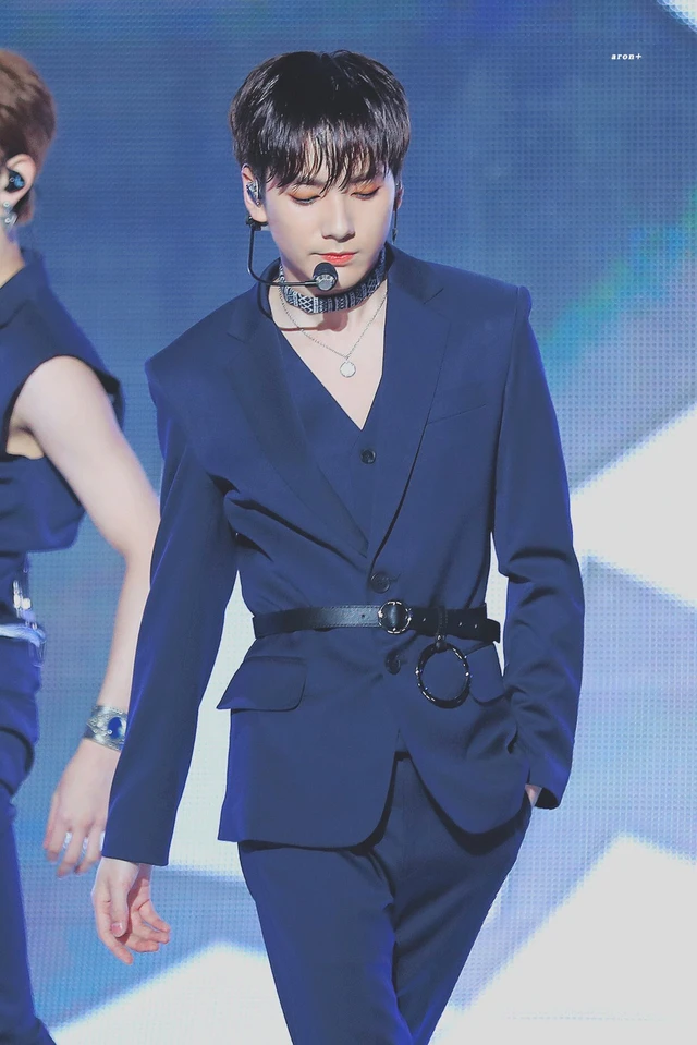 Aron