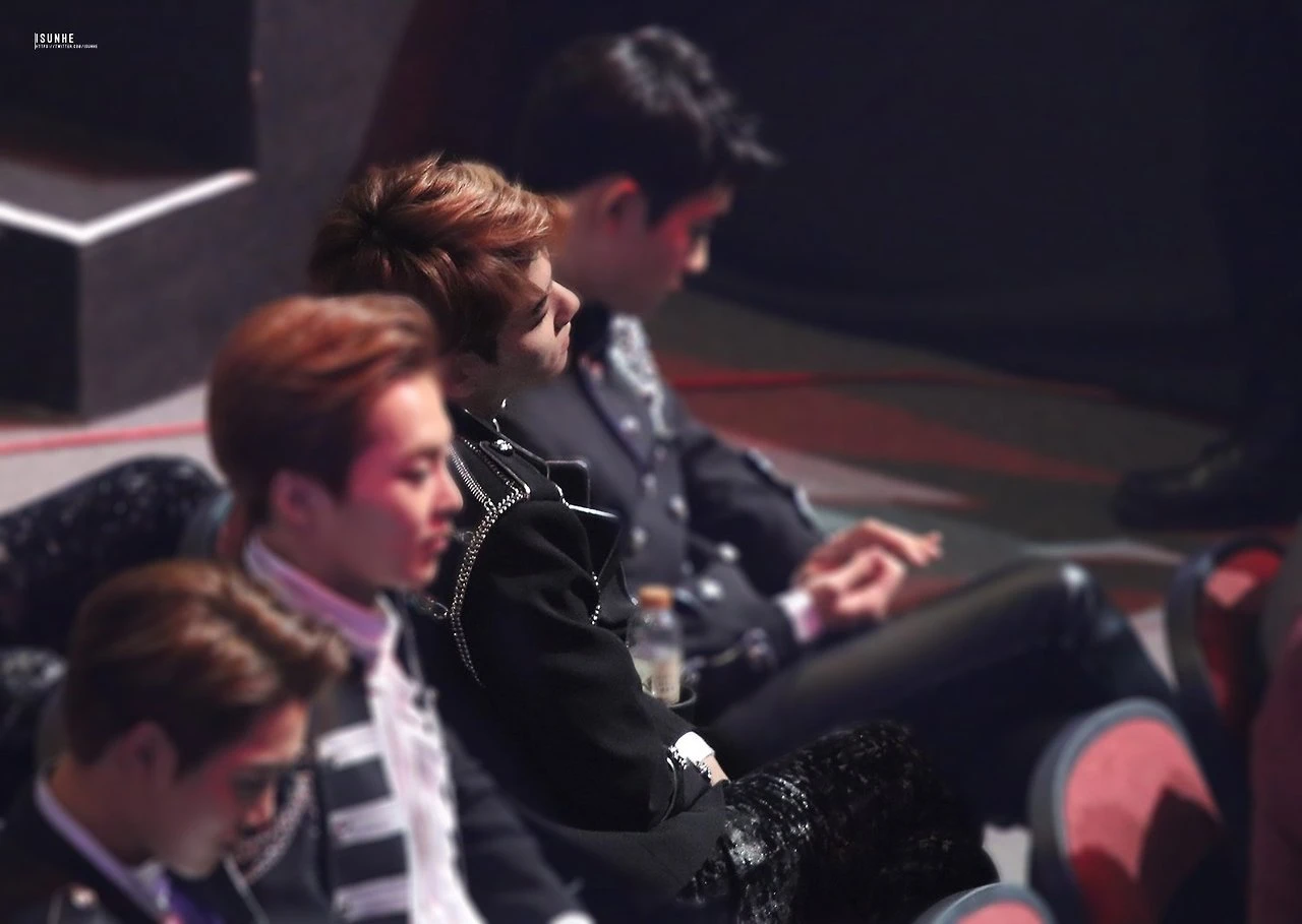 EXO