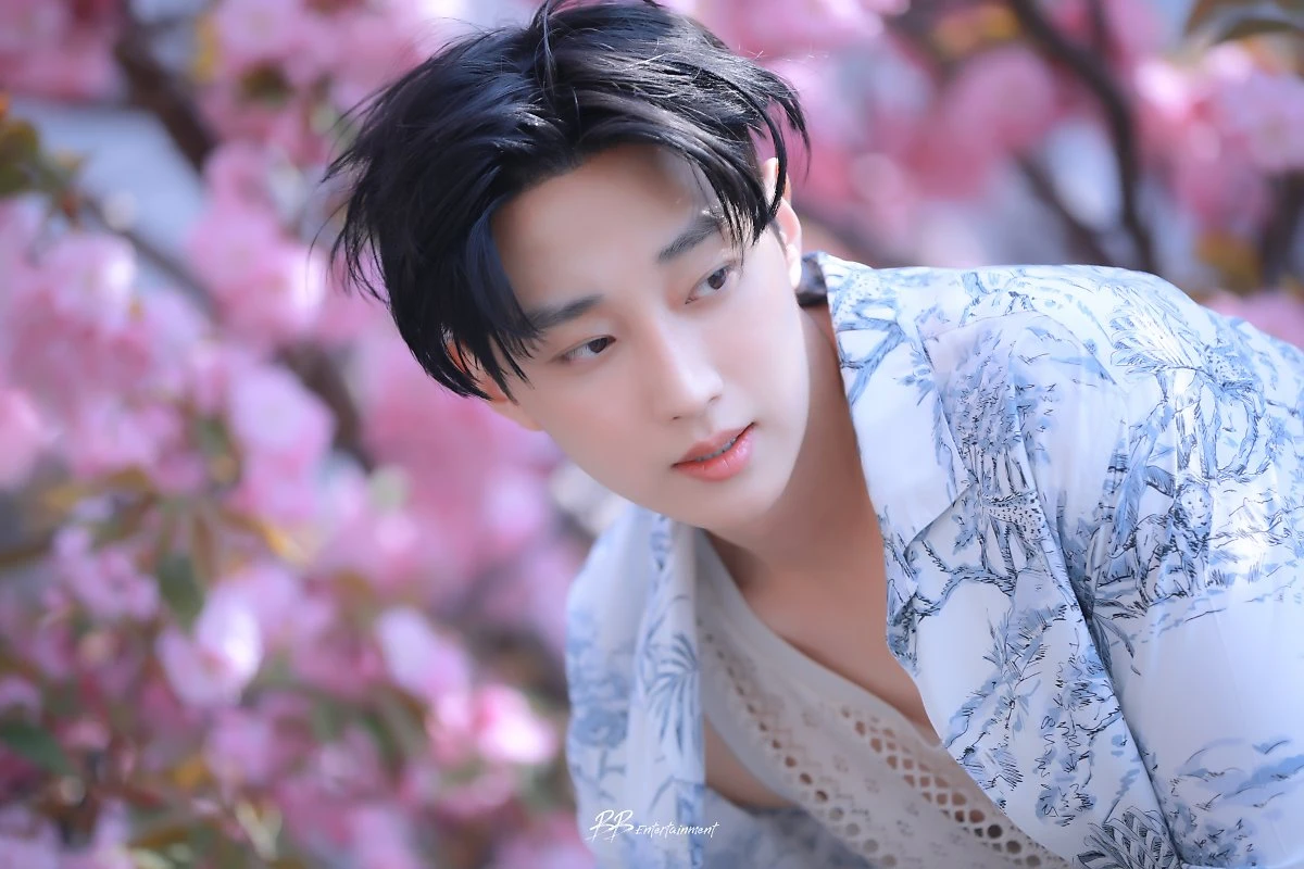 Jinyoung