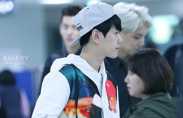EXO
