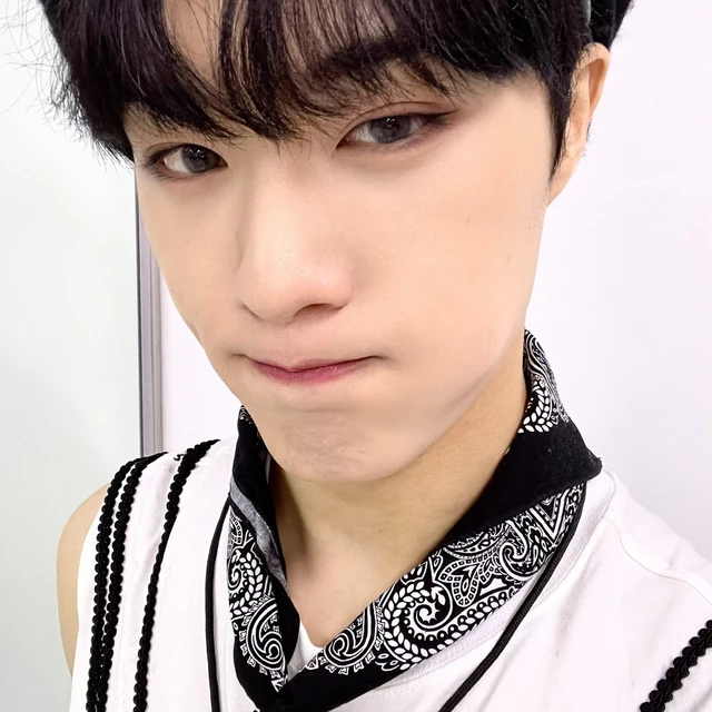 Hyunsuk