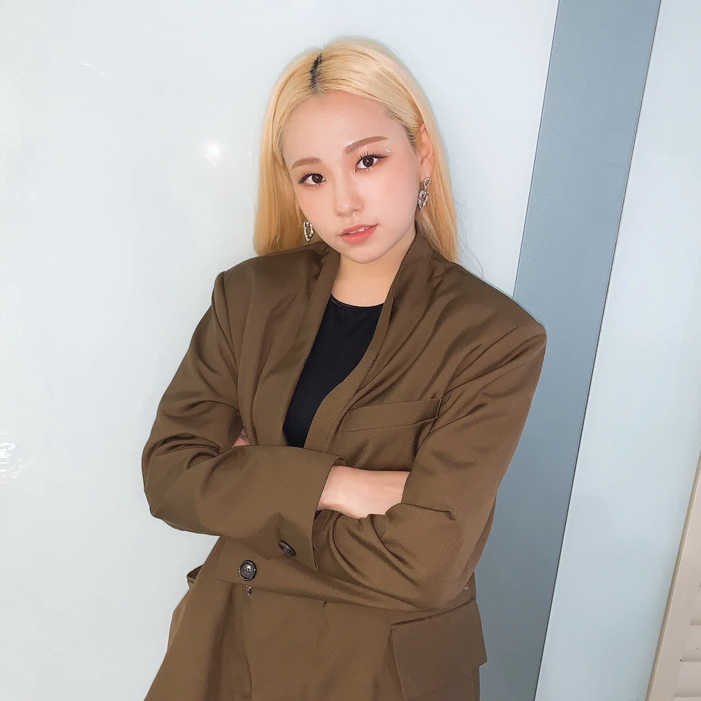 EJ