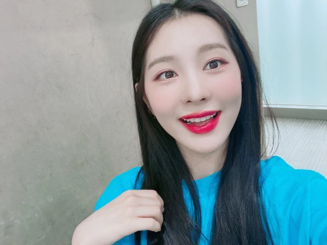 Yiyeon
