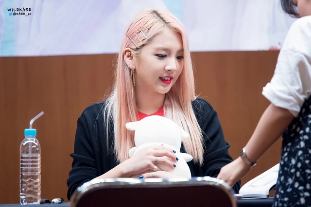 Jiwoo