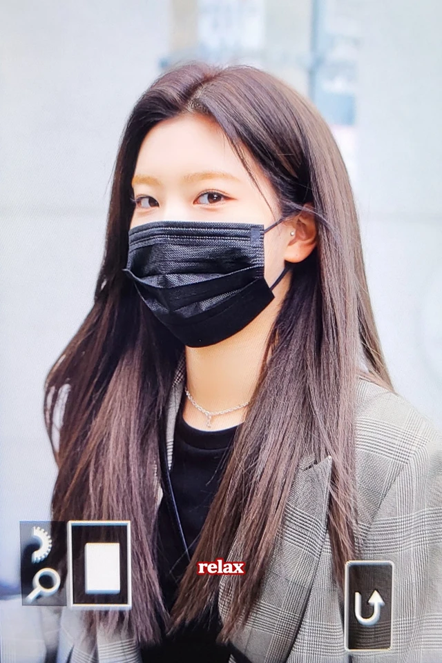 Kim Lip