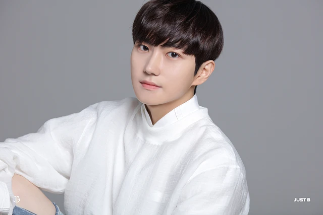 JM