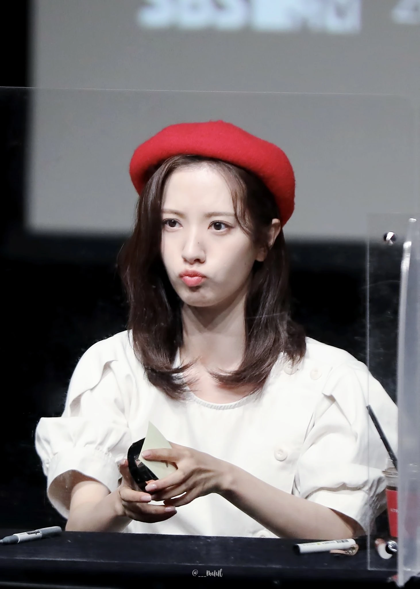 Bona