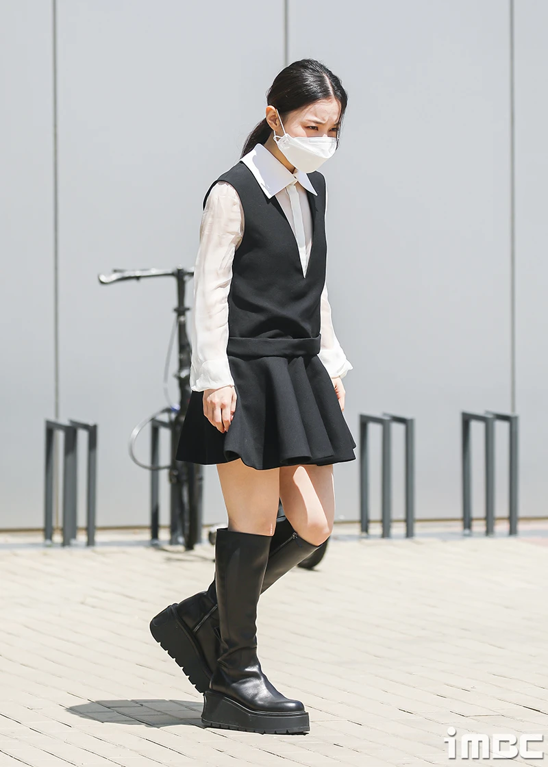 Lee Hi