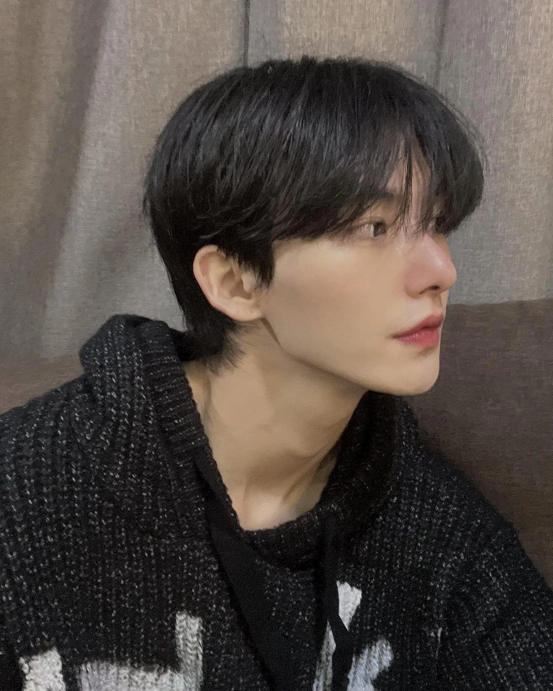 Hwall