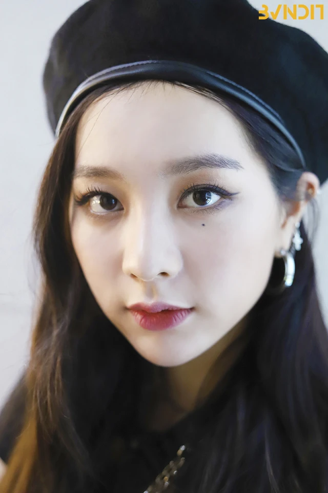 Yiyeon