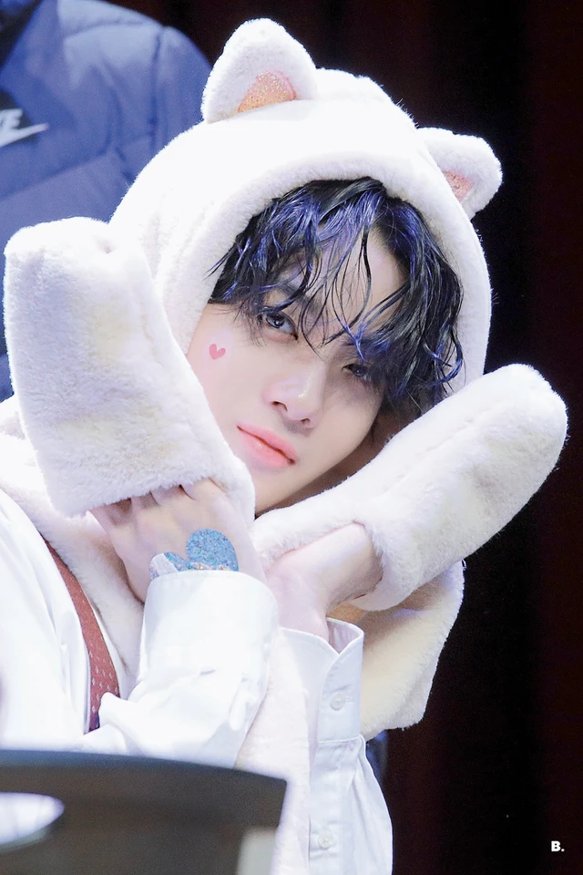 Jinyoung