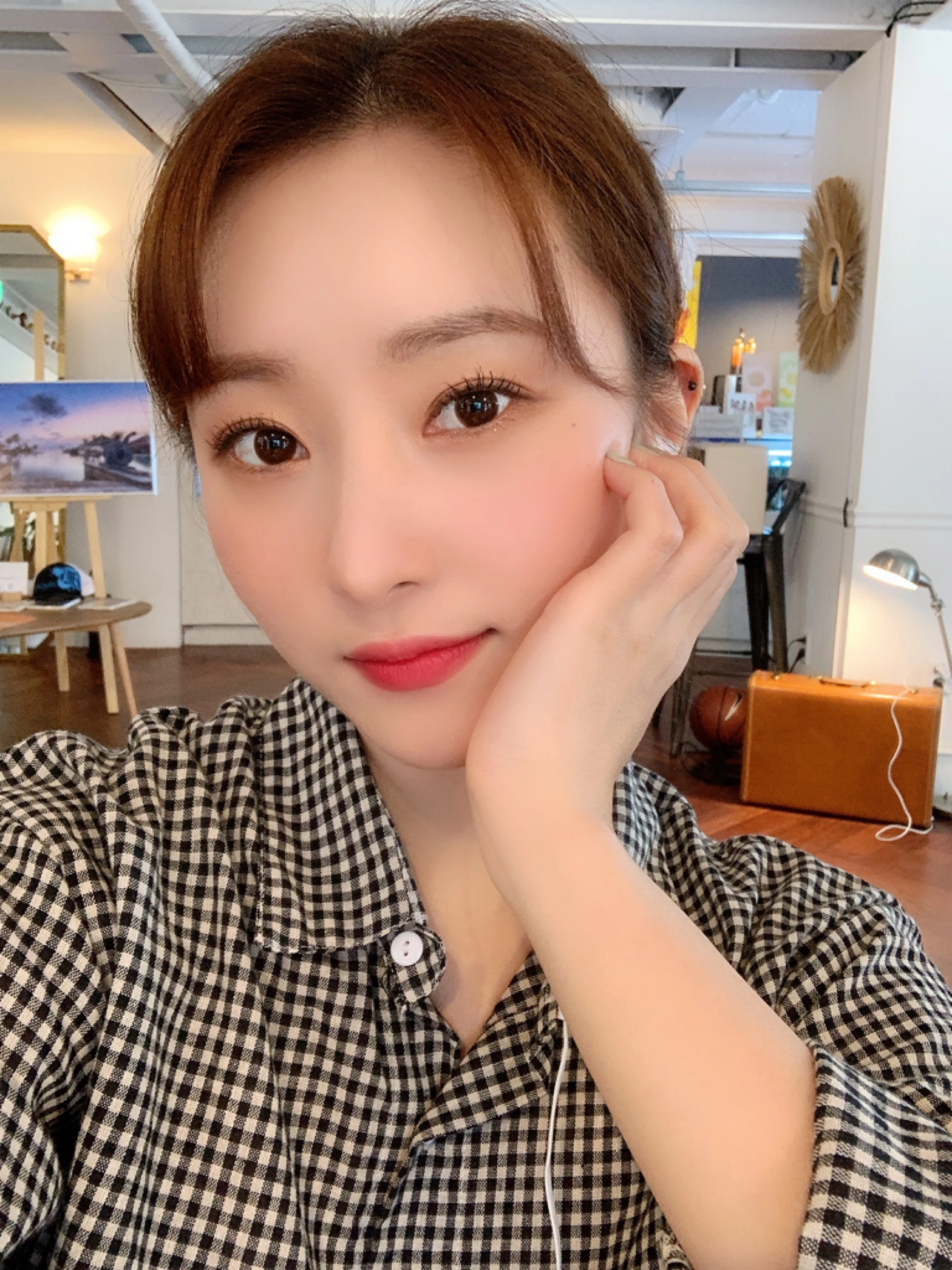 SuA