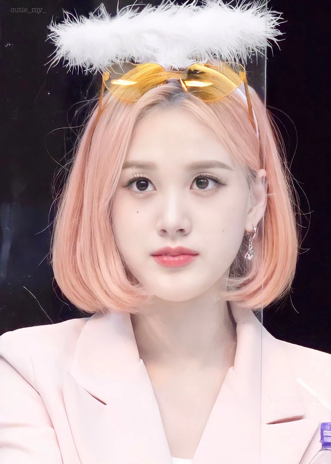 J