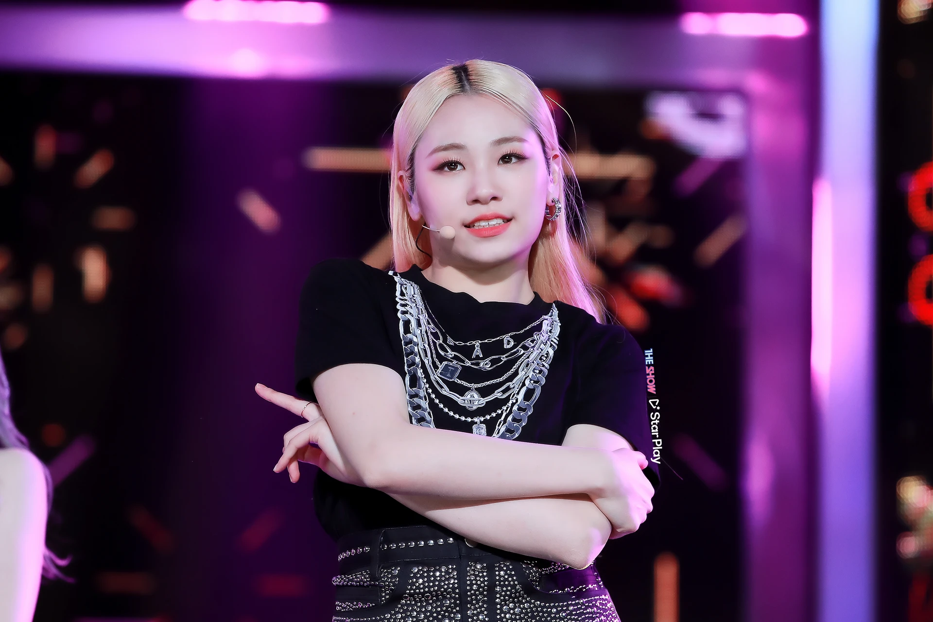 EJ