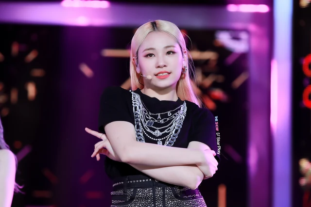EJ