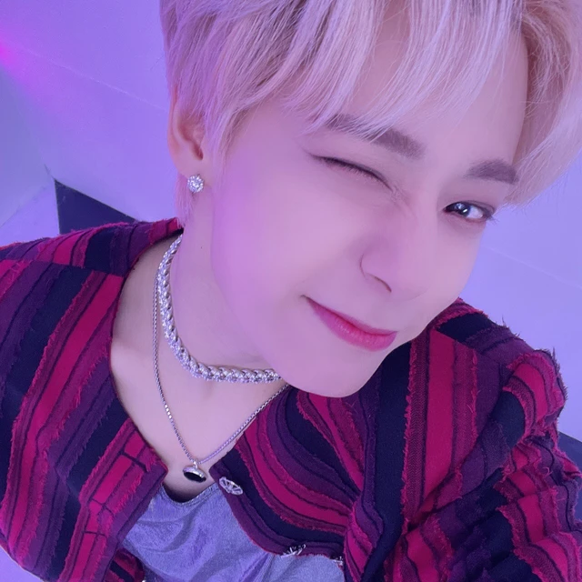 Hwanwoong