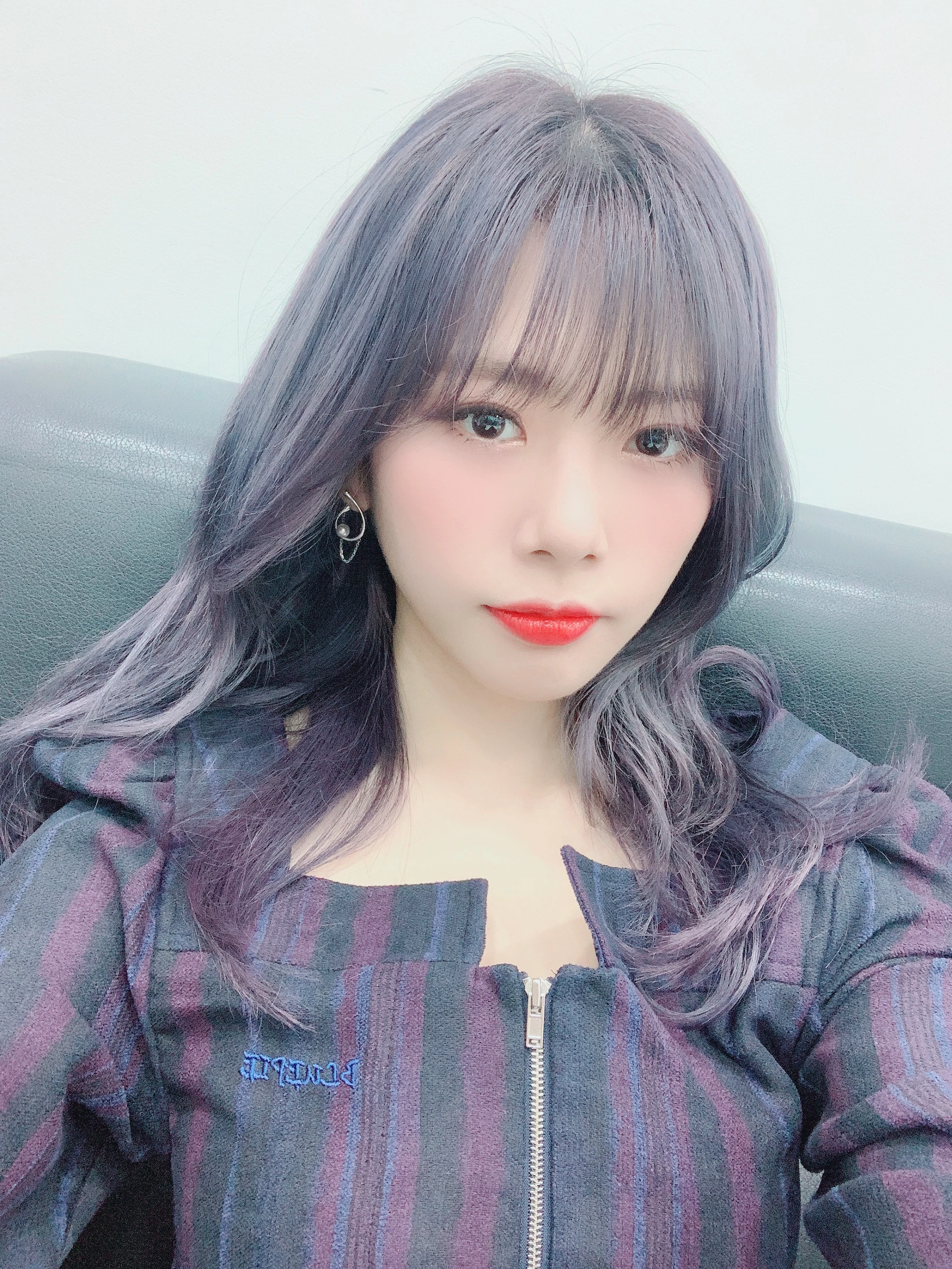 JiU