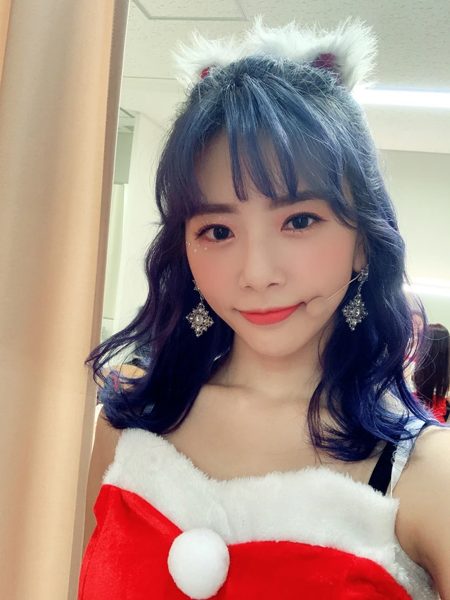 JiU