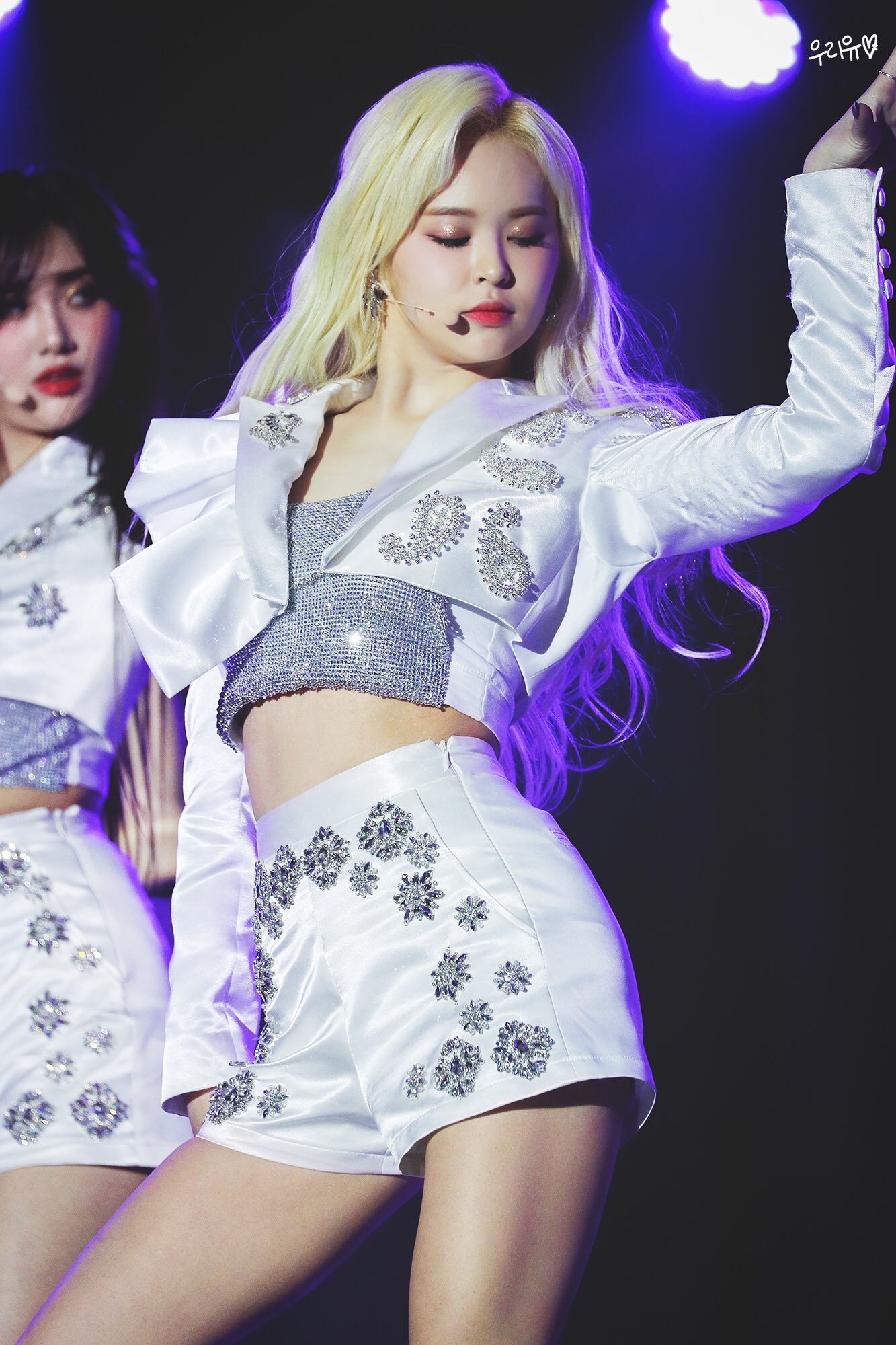 E:U