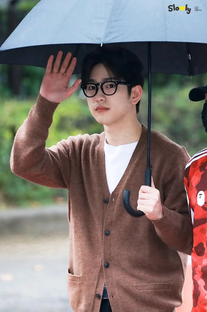Jinyoung