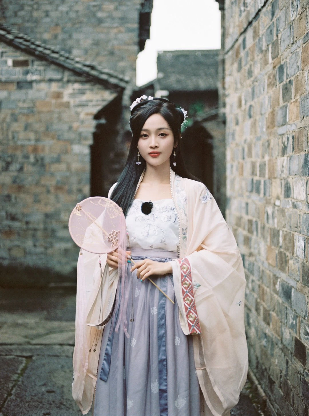 Xuan Yi
