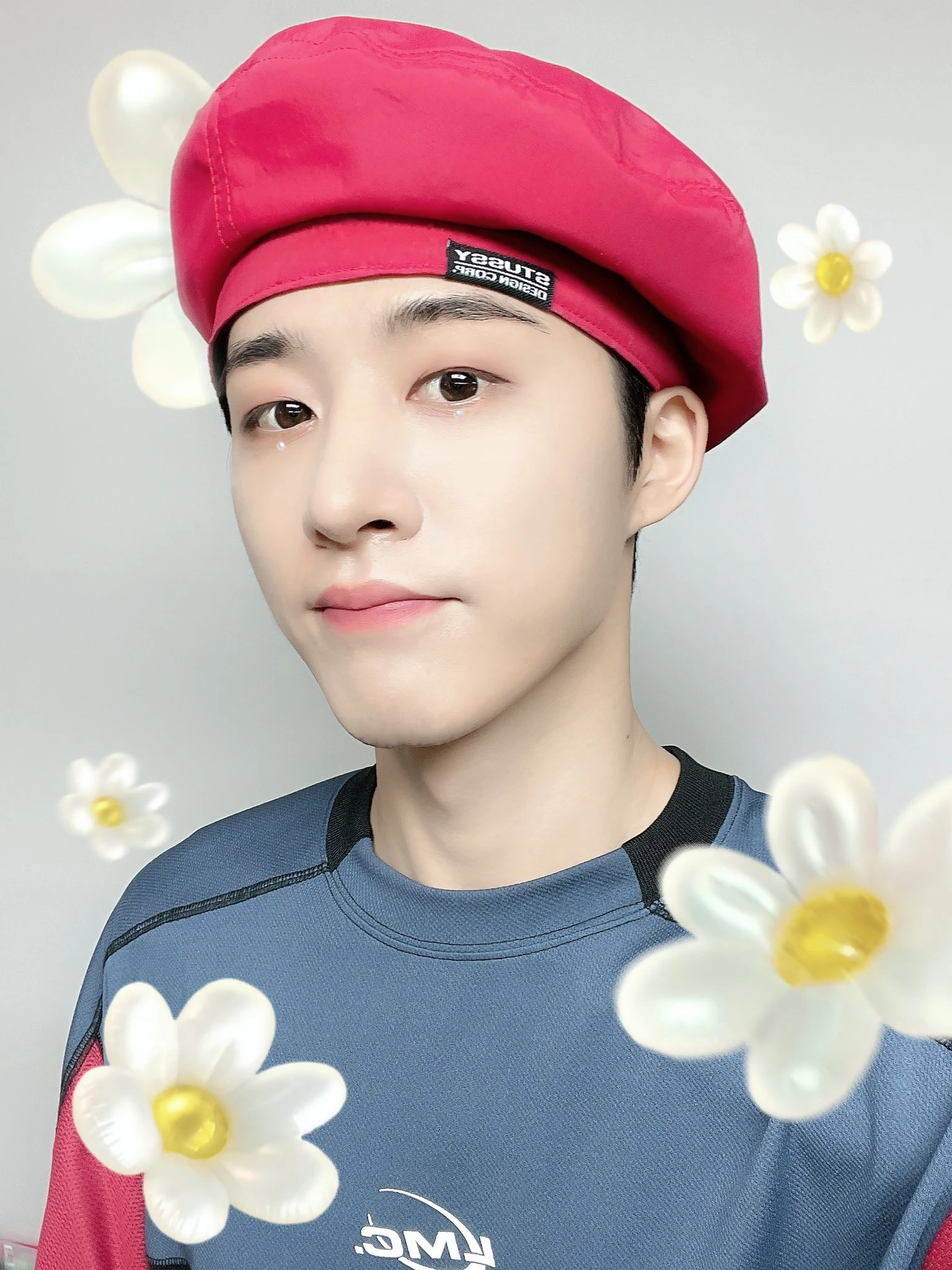B. I
