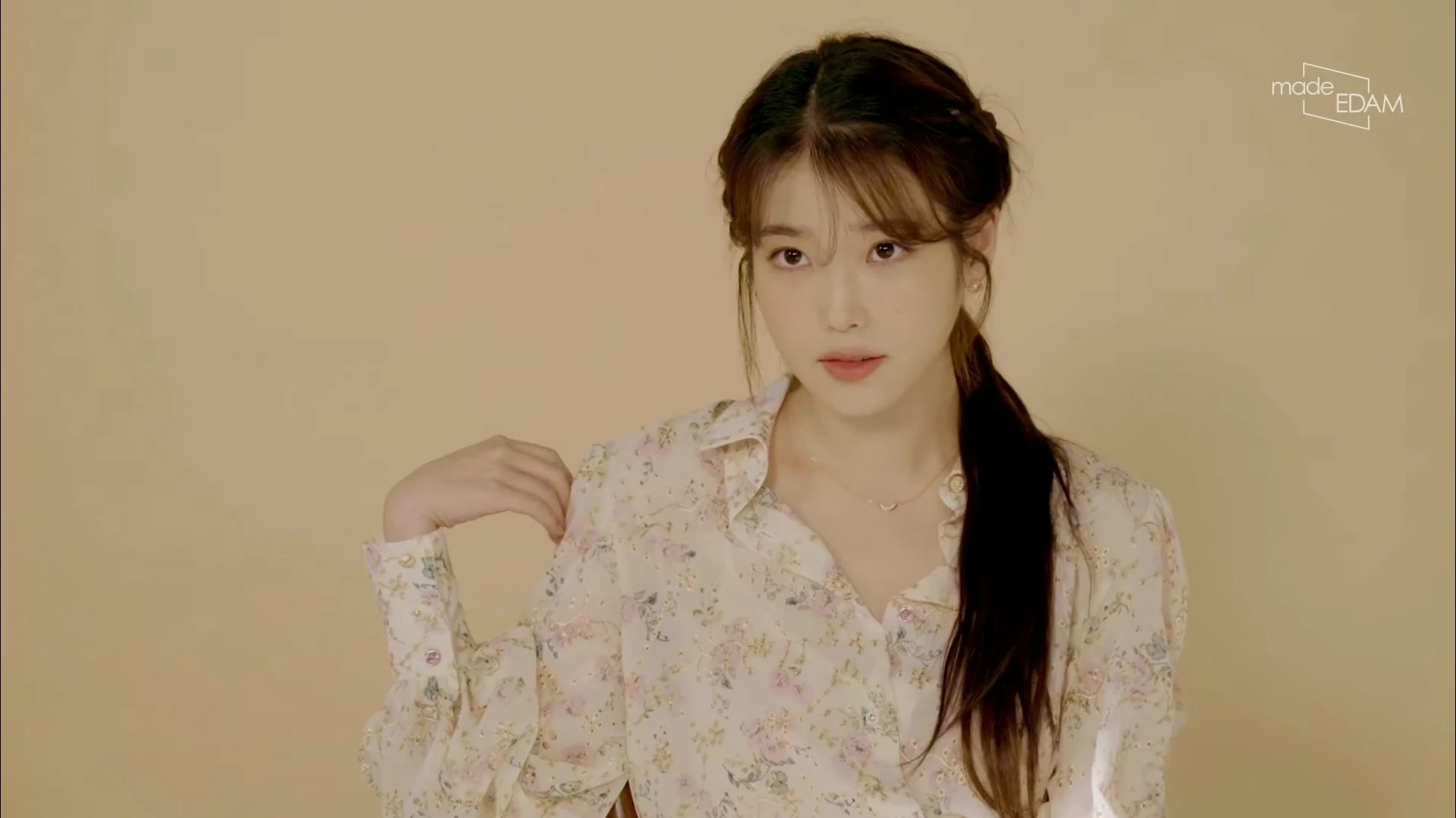 IU