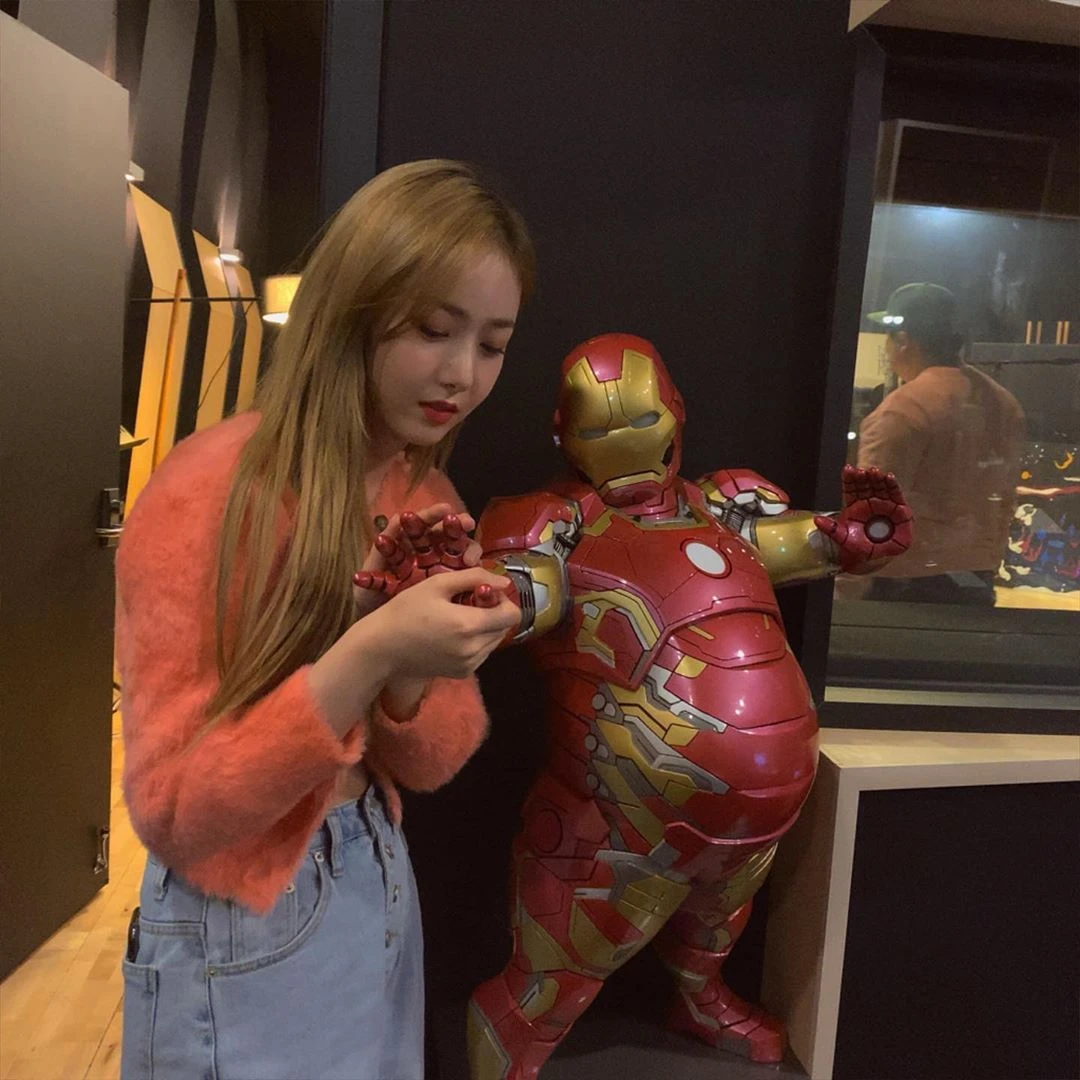 SinB
