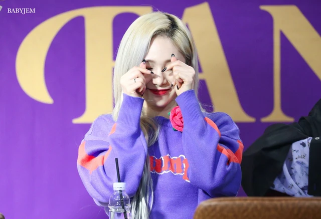 Mia