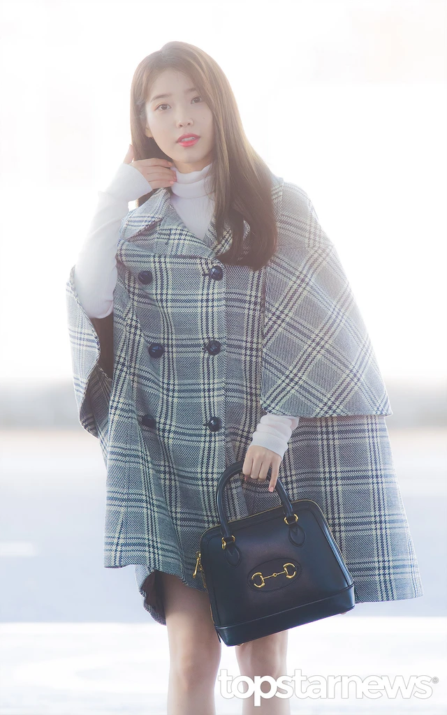 IU