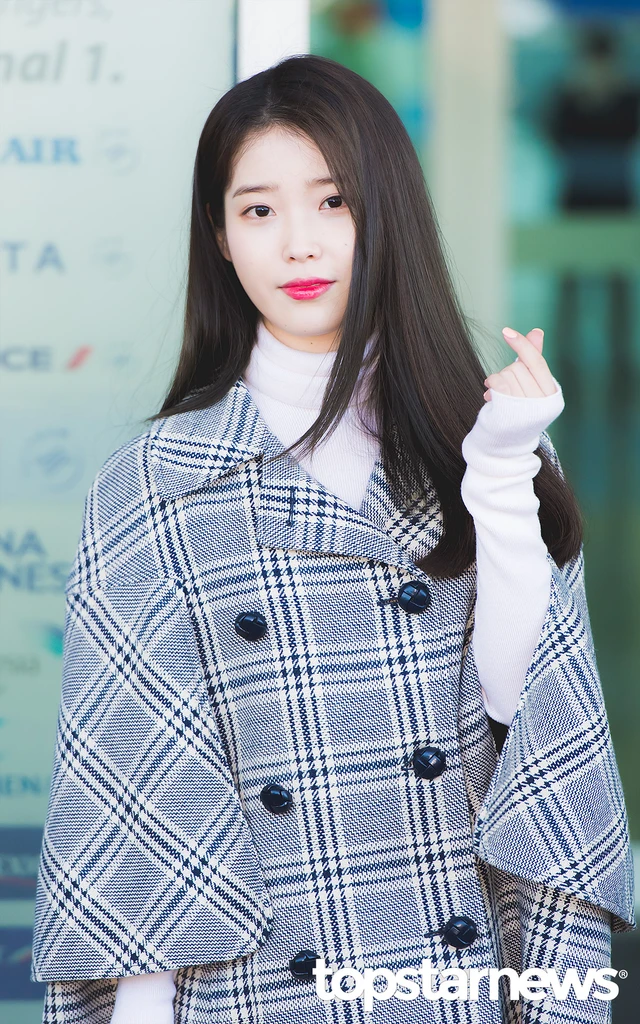 IU