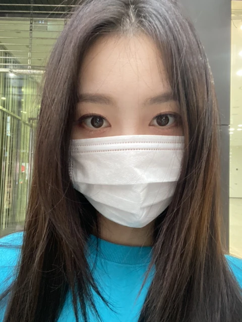 Yiyeon