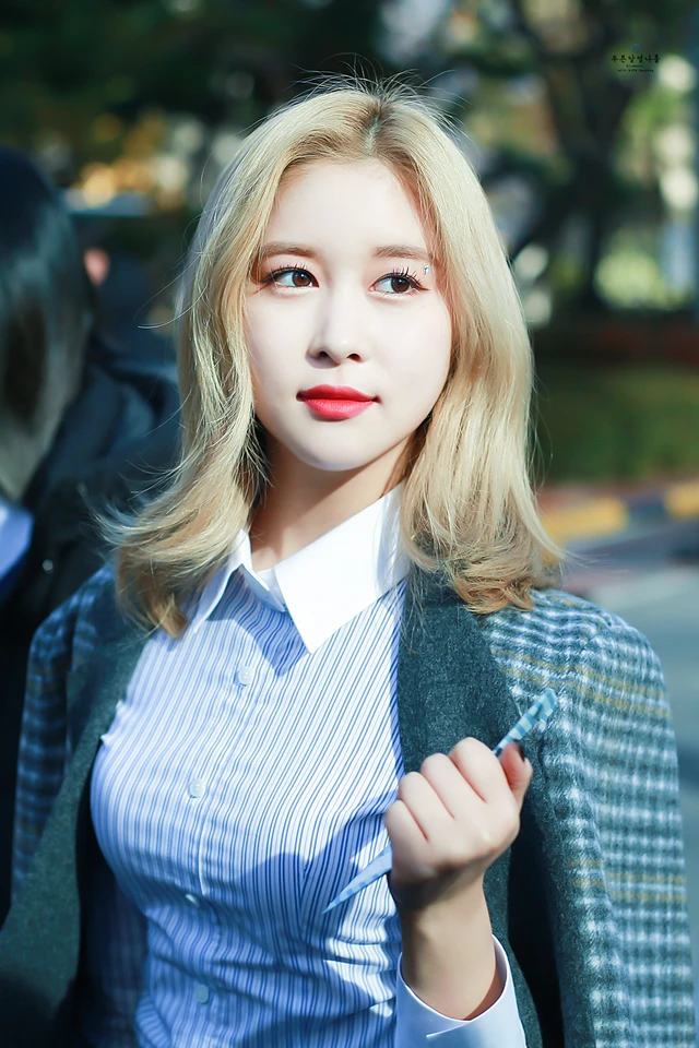 Dayoung