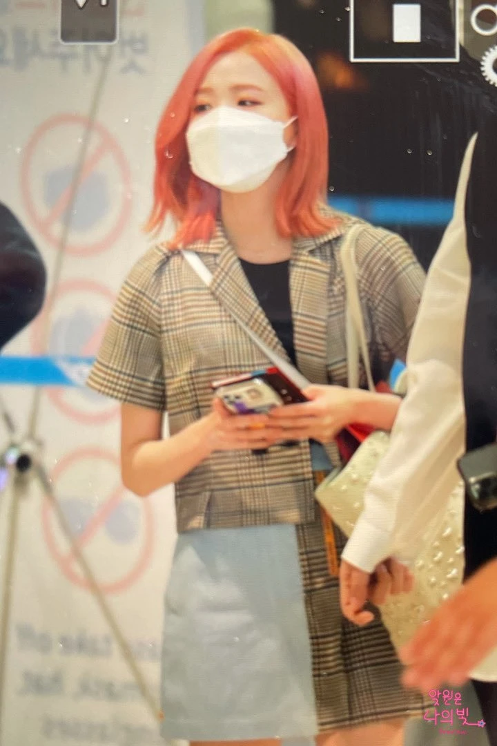 Hitomi