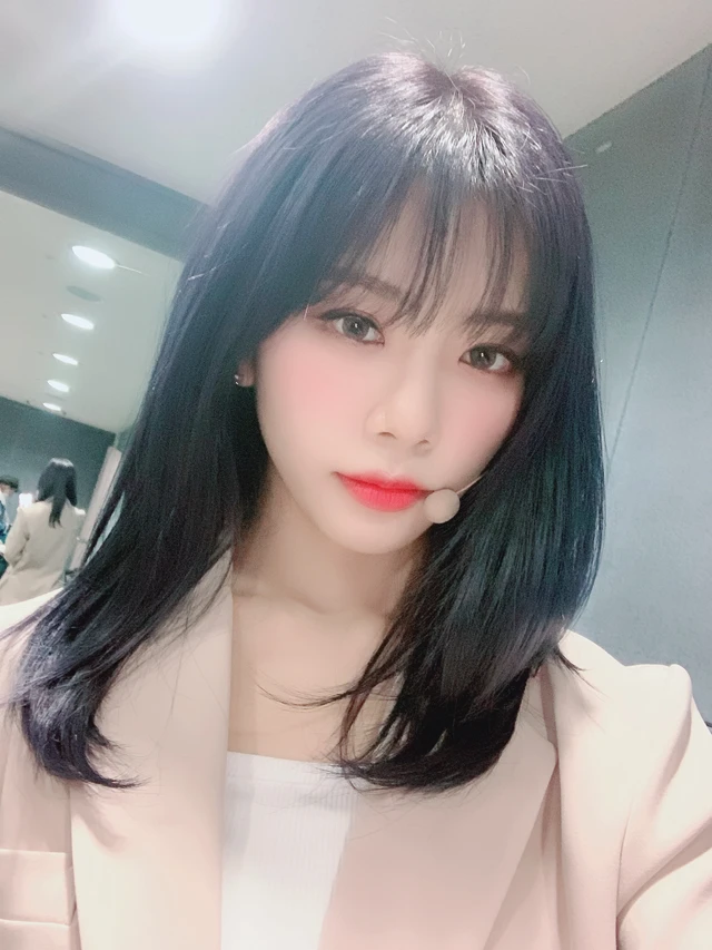 JiU