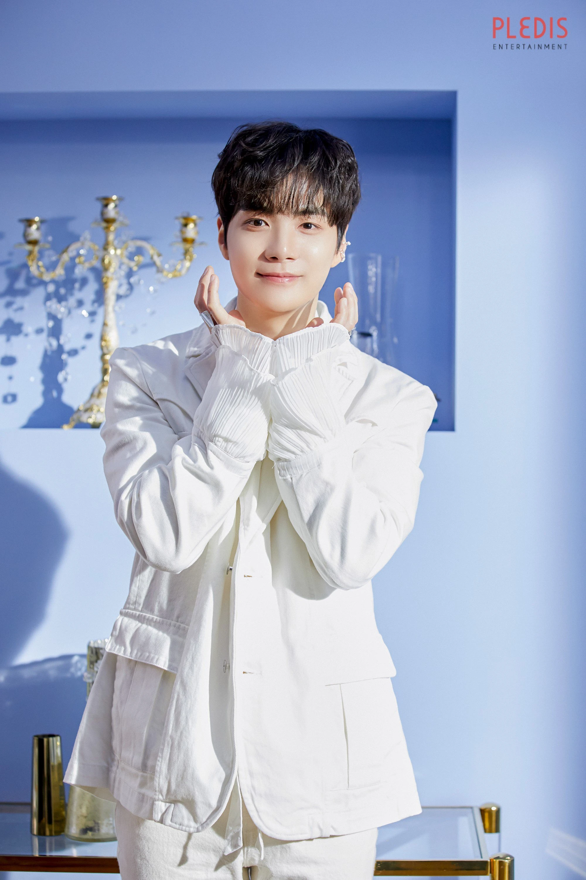 JR