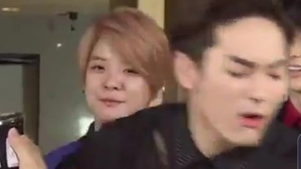 Aron