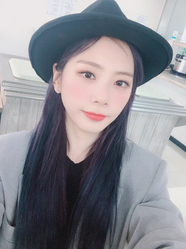 JiU