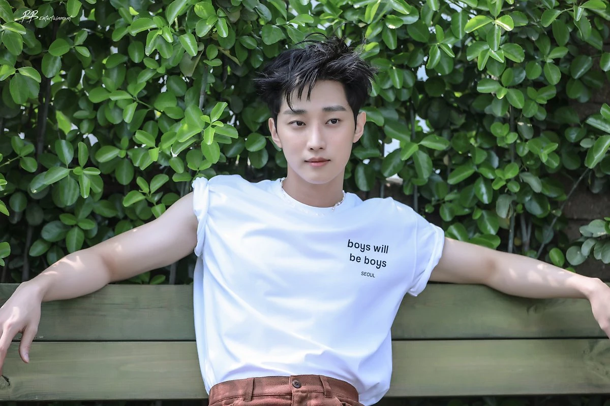 Jinyoung